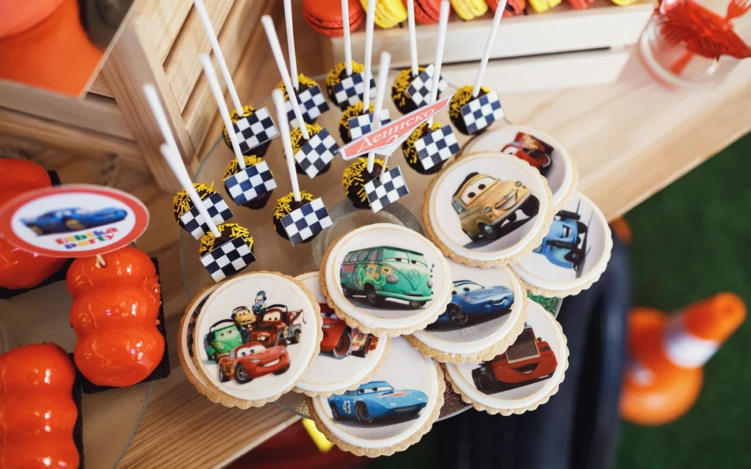 31 Practical and Useful Kids Party Favors For Every Age Group